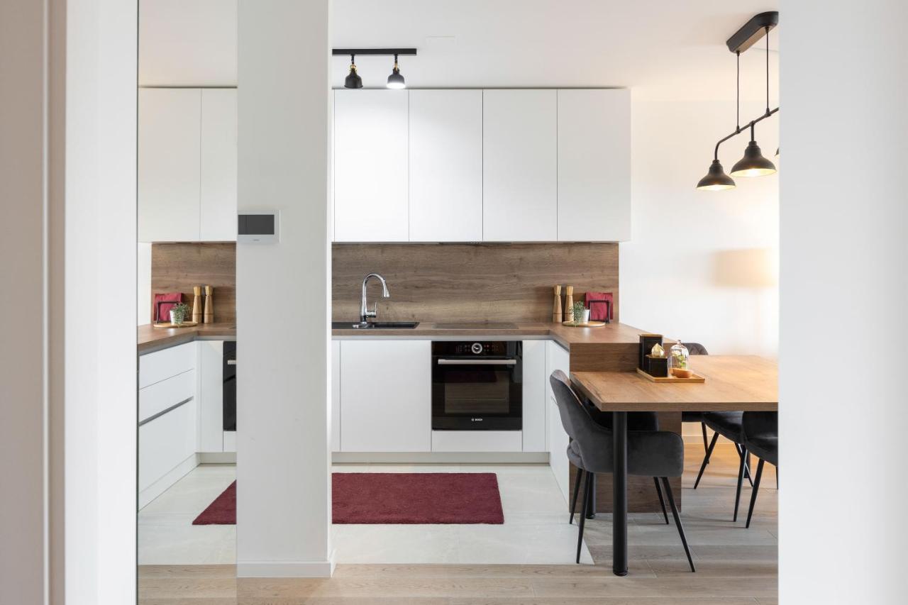 Stylish 2Bdr Apartment- Free Garage Zagreb Exterior foto